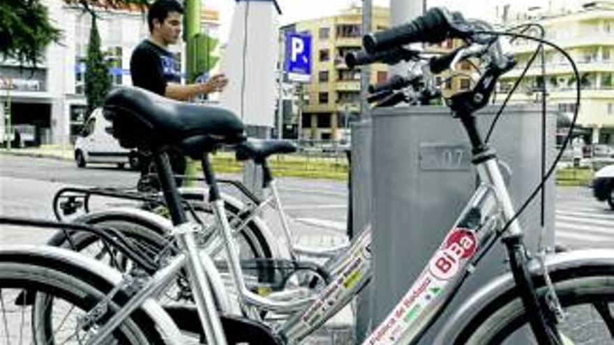 Más de 1.200 usuarios se dan de alta con el nuevo sistema de las bicicletas de alquiler