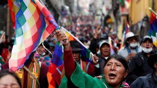 Áñez refuerza el perfil ultraconservador del Gobierno boliviano