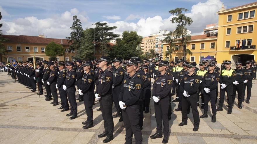 Una falsa orden de la Jefatura de València predijo 7 días antes qué comisarios serían ascendidos en el examen investigado por la justicia