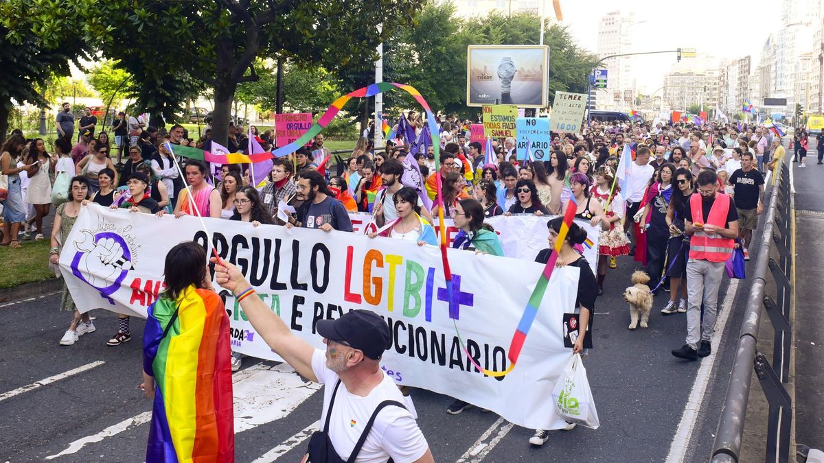 Manifestación del Orgullo por las calles de A Coruña