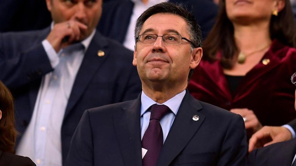 Josep Maria Bartomeu, presidente del Barça, en el palco del Camp Nou el día del clásico