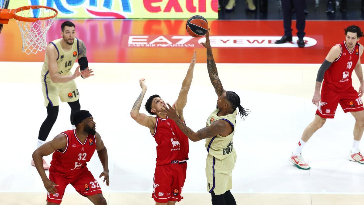 El Barça roza el ridículo en Milán