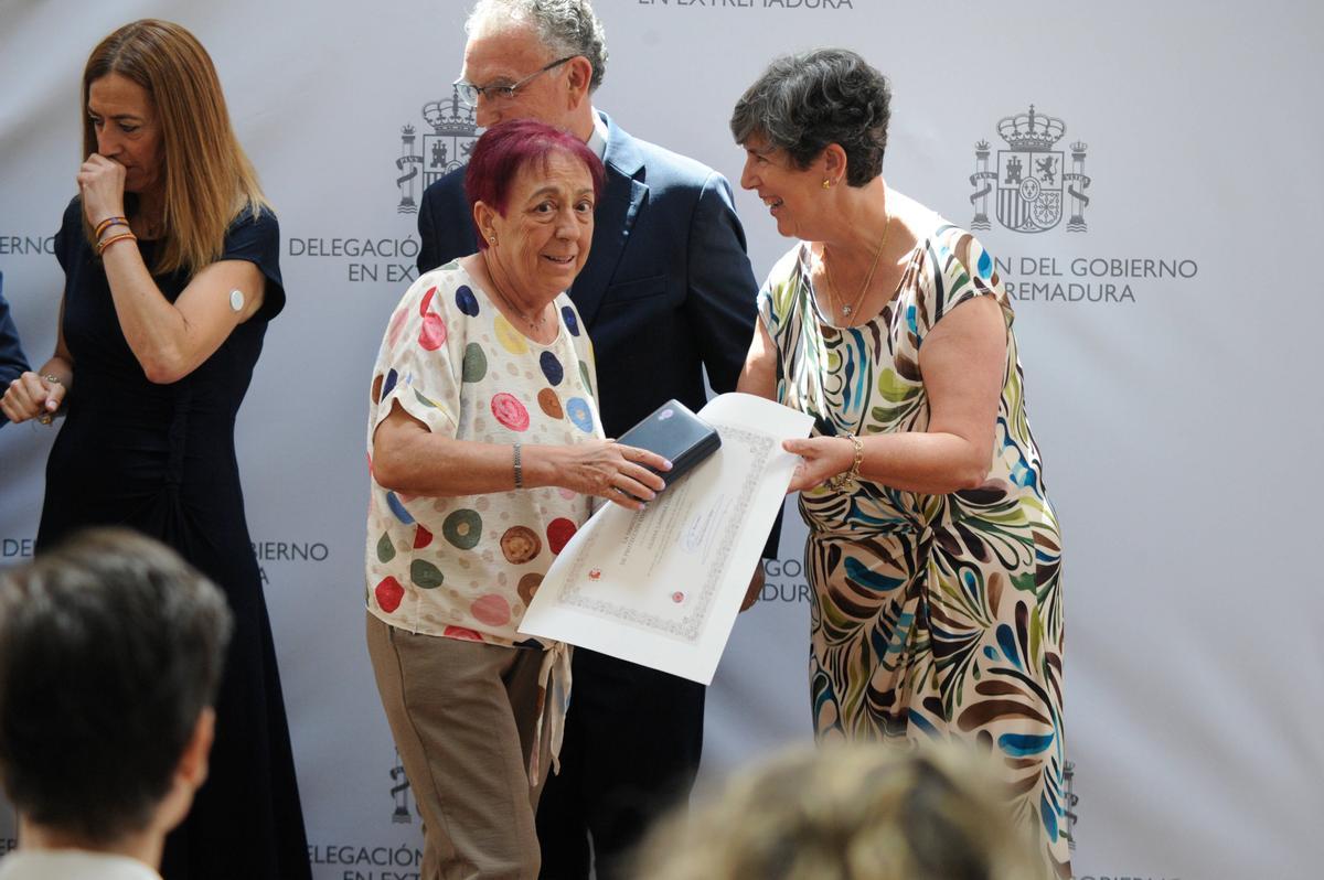 Las imágenes de la entrega de la Medalla al Mérito de la Protección Civil
