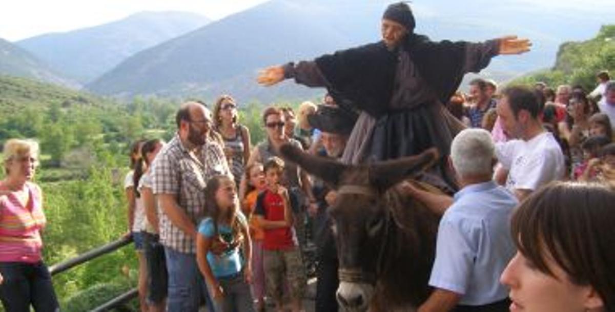 Las sayas de la Tía Luviges