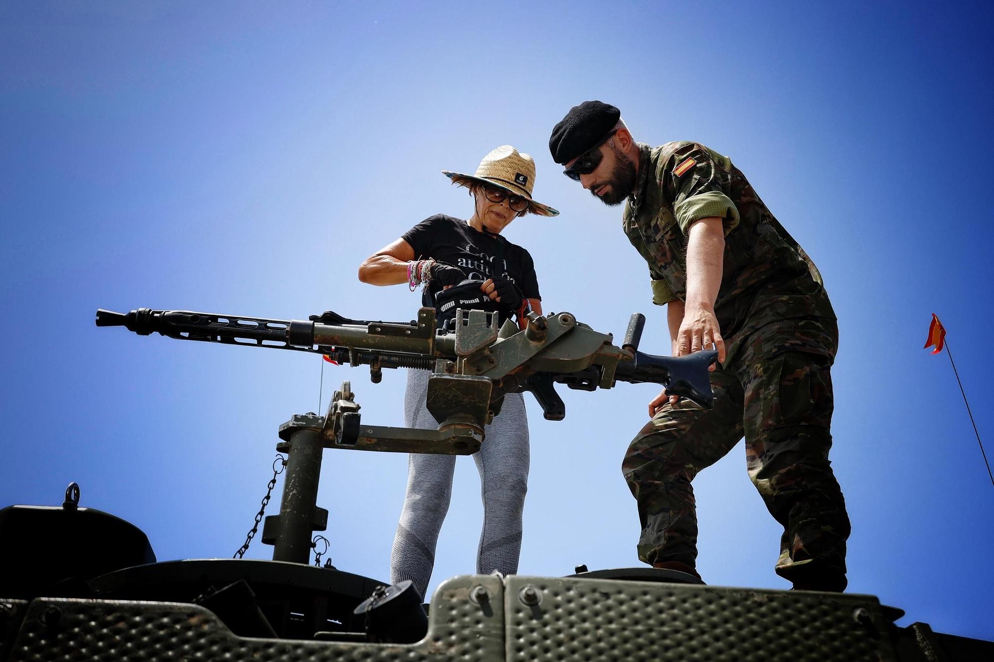 Actividades por el Día de las Fuerzas Armadas