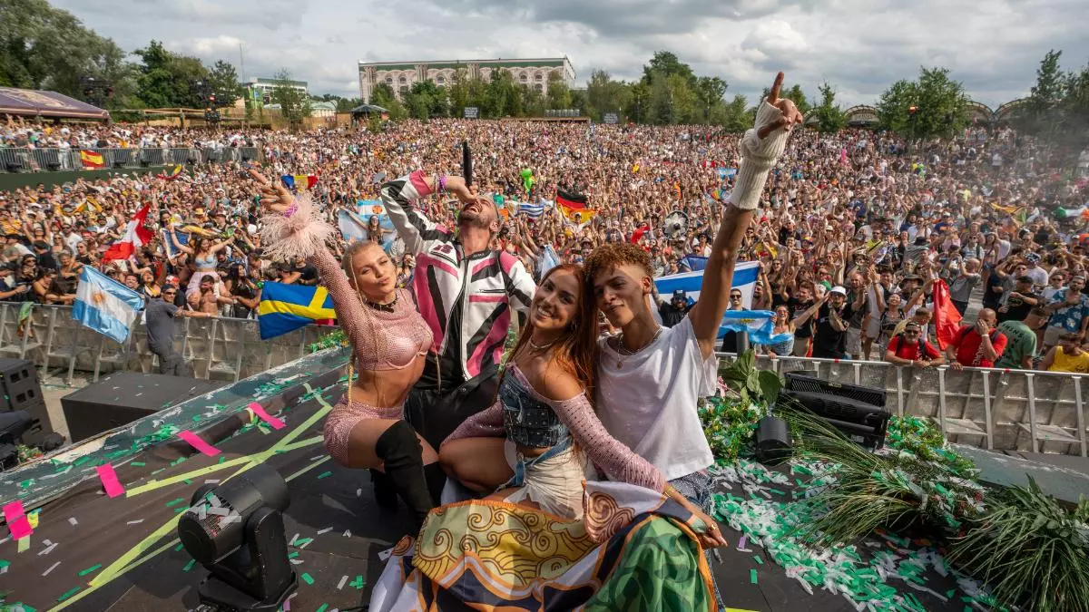 Bresh hace historia al conquistar Tomorrowland