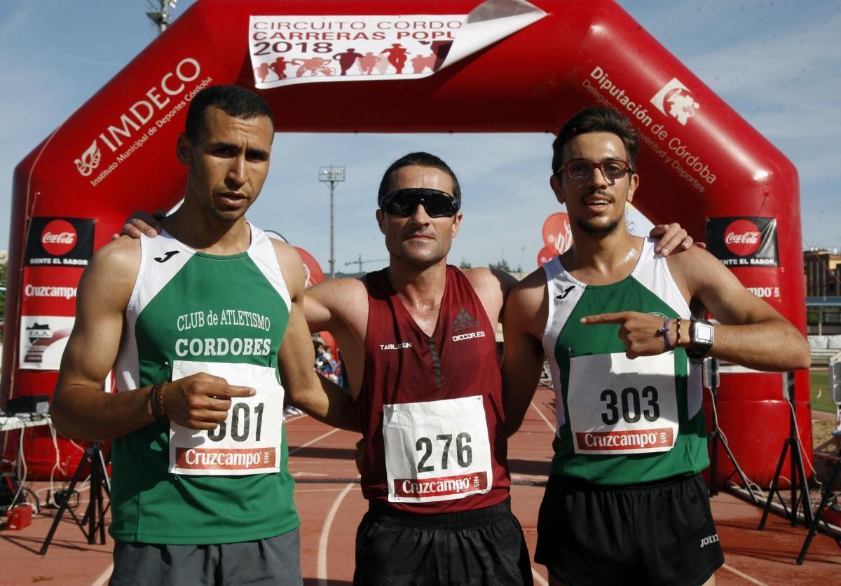 Los ganadores de la edición de 2018, la última celebrada de la Carrera Popular de Los Califas.