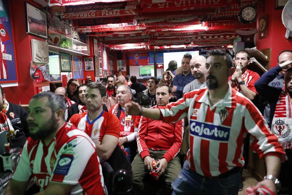 Los aficionados del Sporting, reunidos para el der