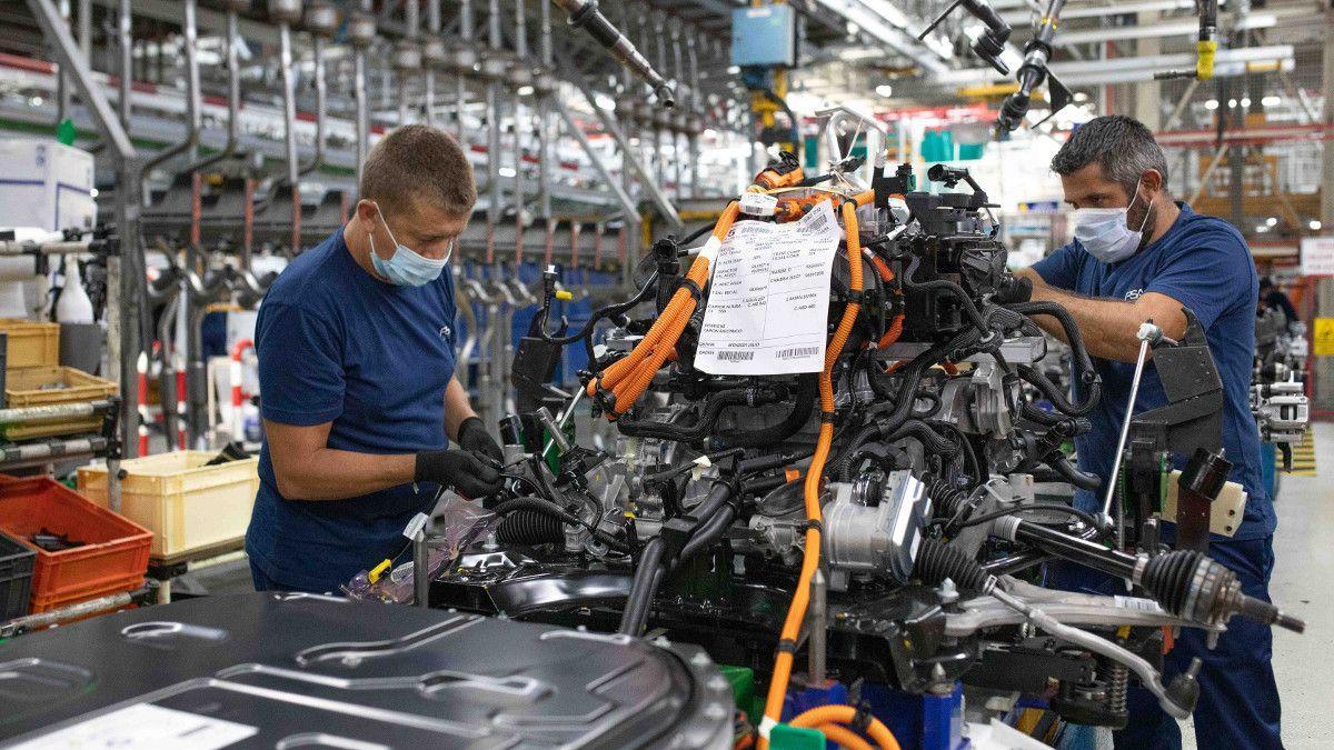 El sector del automóvil cierra el primer semestre con un superávit comercial de 3.097,4 millones