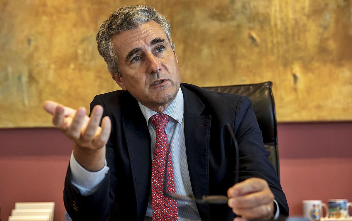 «Después de 25 años de su inauguración, el aeropuerto necesita una reforma integral» | B. RAMON