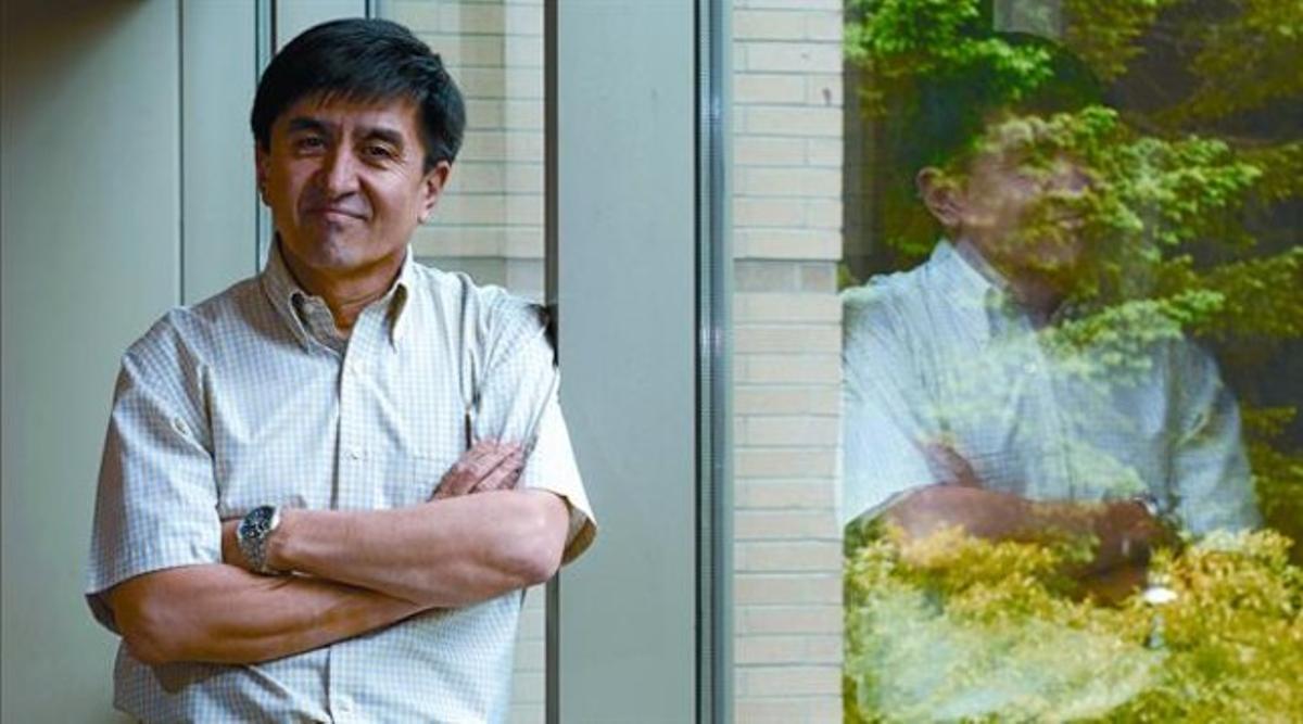 Shoukhrat Mitalipov, l’investigador que ha coordinat la clonació cel·lular a la Universitat de Ciència i Salut d’Oregon, als Estats Units. Shoukhrat Mitalipov, l’investigador que ha coordinat la clonació cel·lular a la Universitat de Ciència i Salut d’Oregon, als Estats Units.