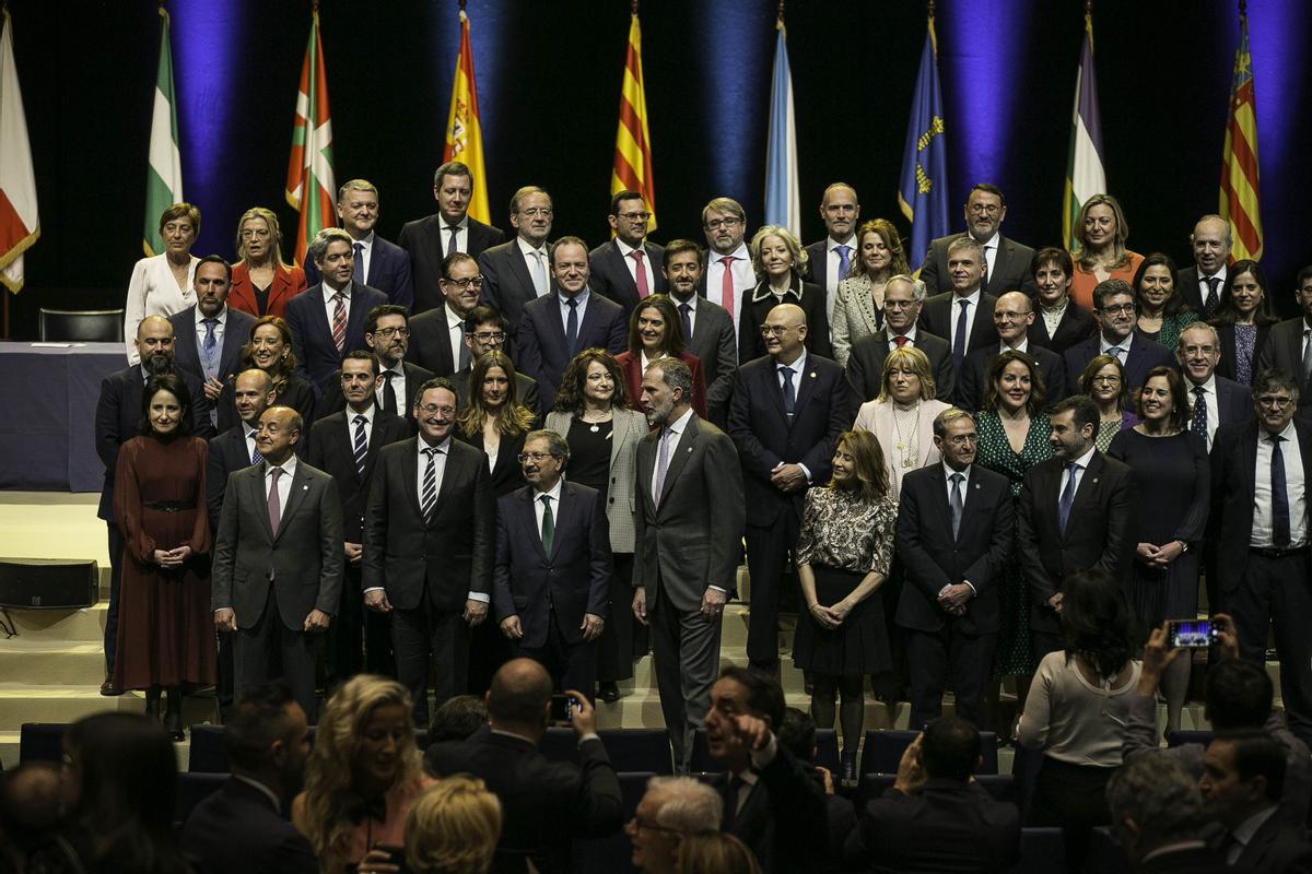 El rey Felipe VI preside en Barcelona la entrega de despachos a los nuevos jueces