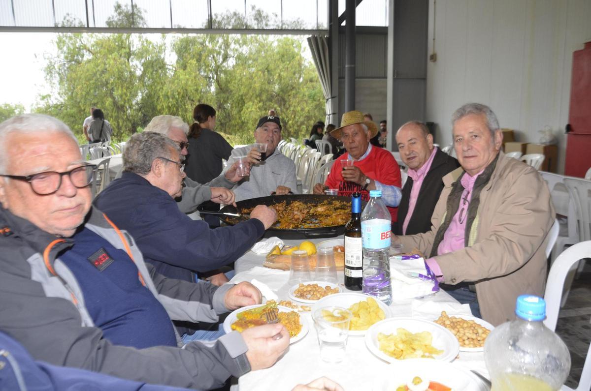 Multitudinario 'Dia de les paelles' de Moncofa