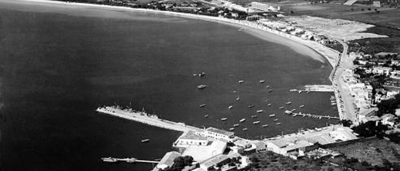 Imágenes históricas. La Real Orden por la que se creó la Junta del Puerto de Palma y algunas fotos antiguas.