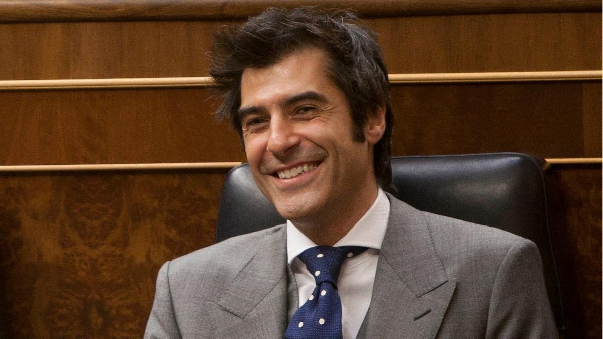 Jorge Fernández sentado en el Congreso de los Diputados