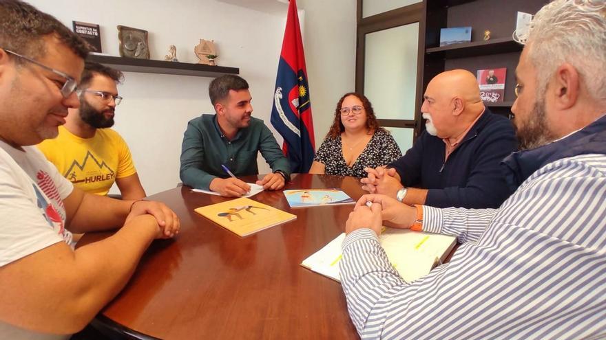 Encuentro entre el Ayuntamiento de Telde y la Federación Insular de Lucha Canaria de Gran Canaria