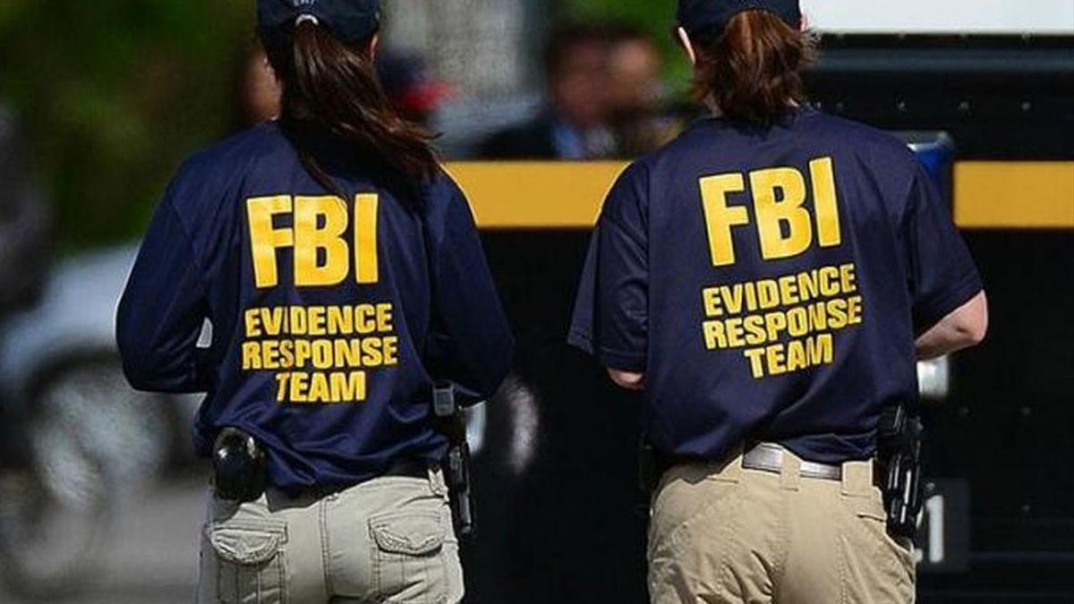 Agentes del FBI.