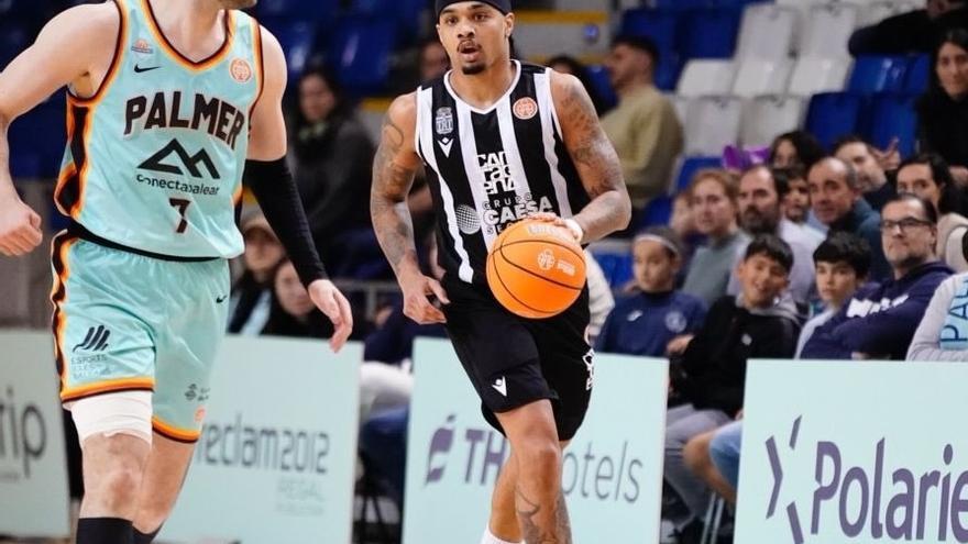 Jordan Davis da la espantada y se va del Caesa Cartagena