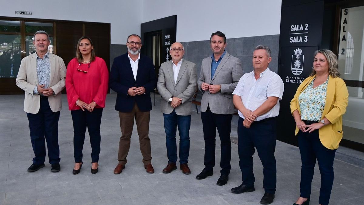 Imagen del acto de apertura del velatorio de Vecindario, en Santa Lucía de Tirajana.