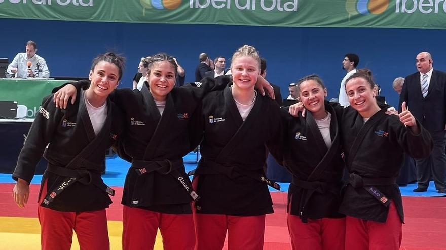 El Akari-Las Nieves hace historia en la Final Four con el bronce femenino y un brillante cuarto puesto masculino