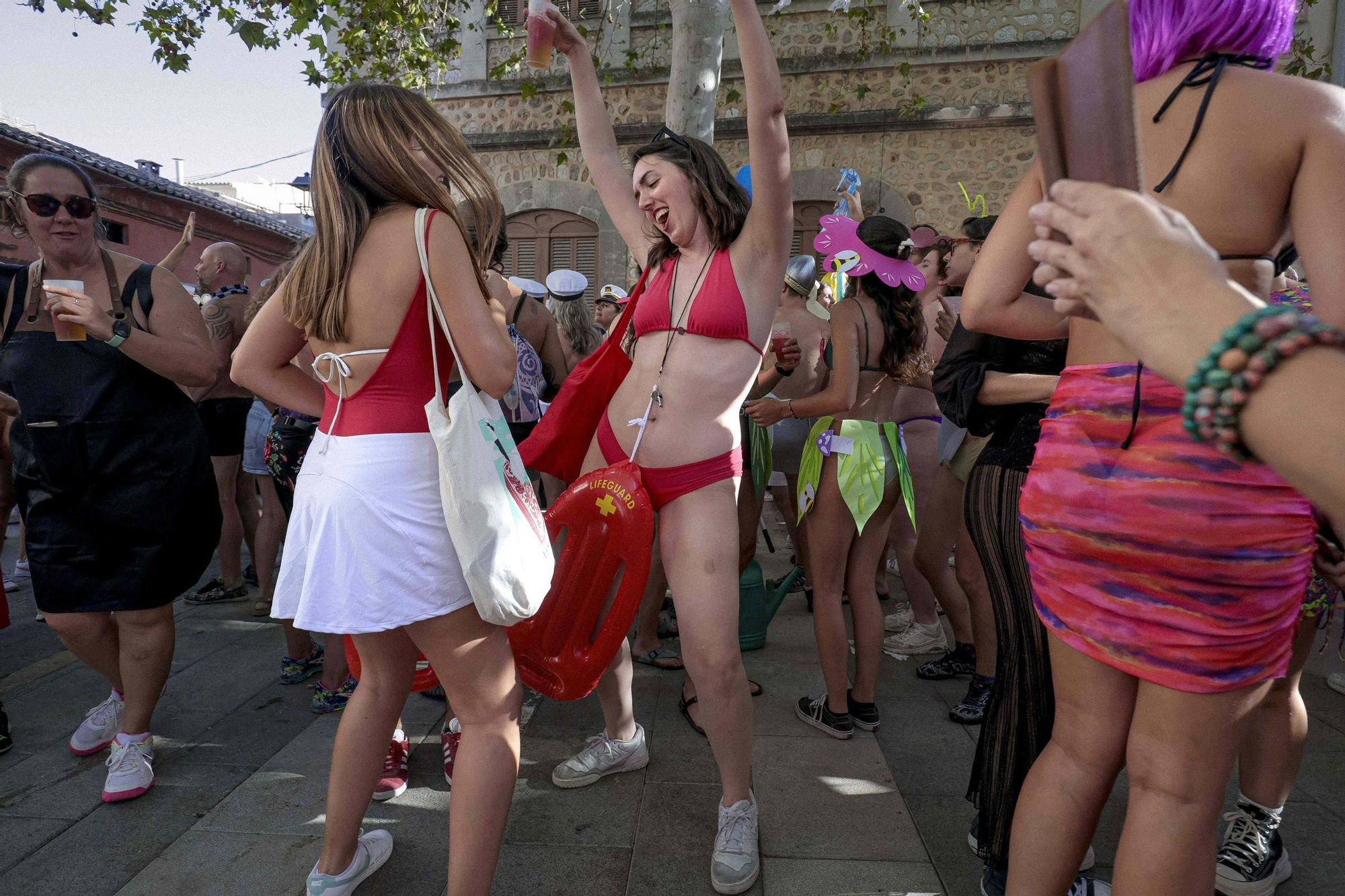 Así ha vivido Bunyola la 'Correguda en roba interior'