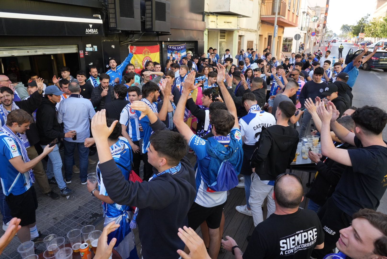 La afición del Villarreal en el partido contra el Espanyol en La Cerámica