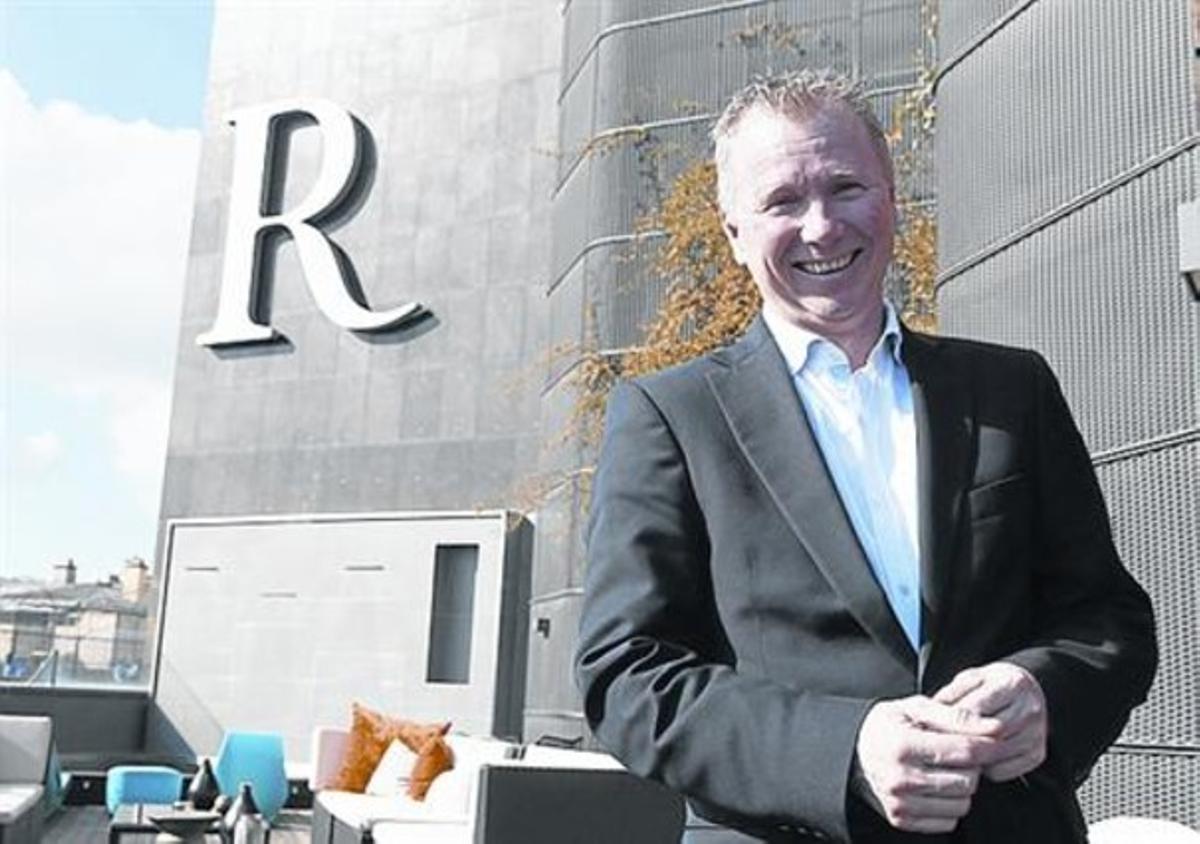 Cinc estrelles 8 Ronny Maier, a la terrassa del Renaissance.