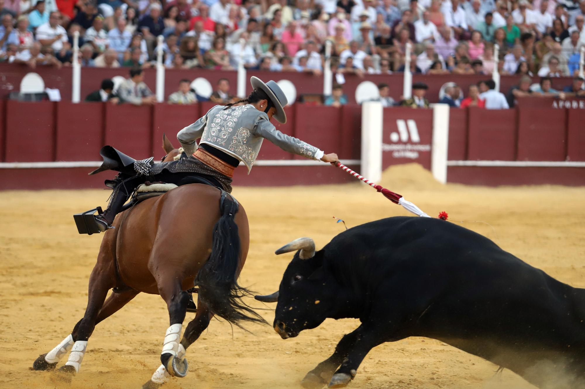 Rejones en la Feria de Málaga: Guillermo Hermoso y Ferrer Martín, doble Puerta Grande en Málaga