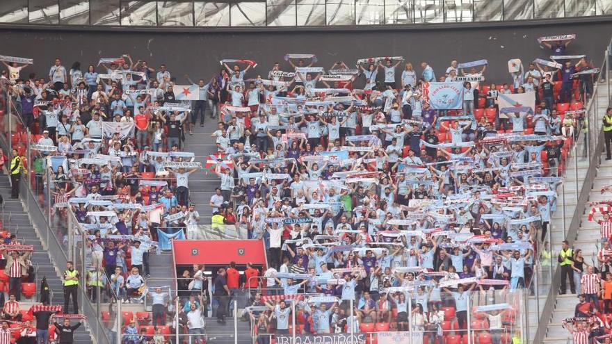 Aficionados del Celta desplazados el pasado curso al partido en &#039;La Catedral&#039;. // LOF