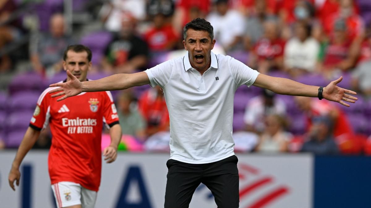 Bruno Lage, muy enfadado durante todo el partido