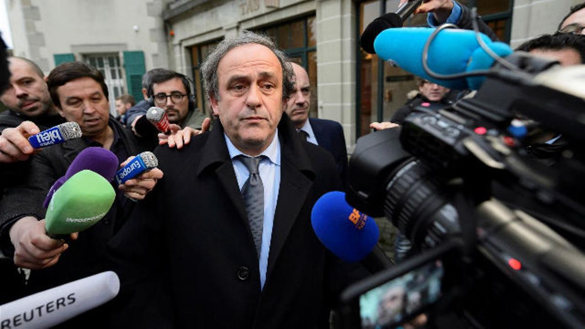 El abogado de Platini rehúsa hacer declaraciones