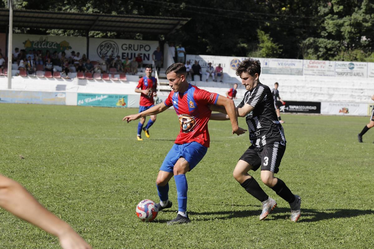 EN IMÁGENES: Así han celebrado Condal, Astur y Andés el ascenso a la Tercera Federación de Asturias