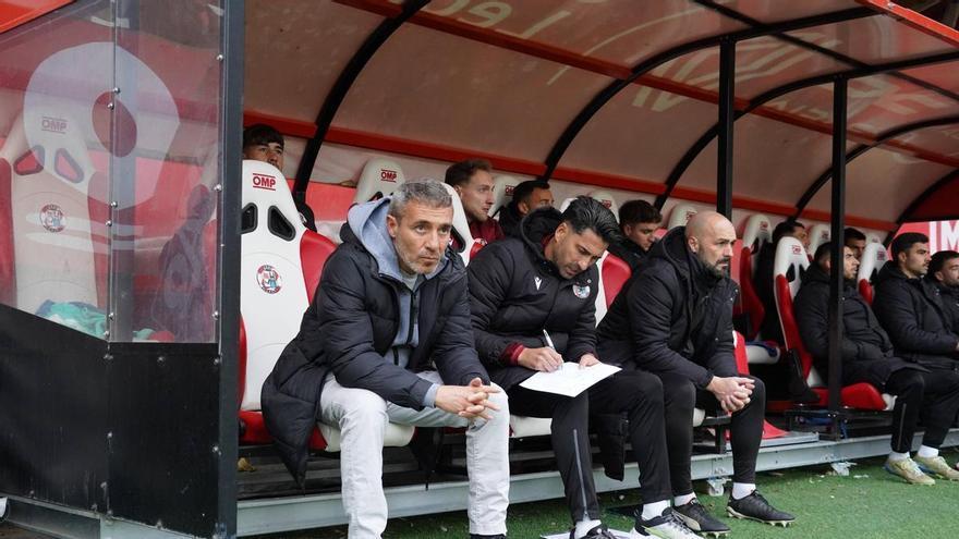 Óscar Cano, entrenador del Zamora CF tras ganar al Osasuna "B": "Hasta el minuto 75, defensivamente estuvimos perfectos"