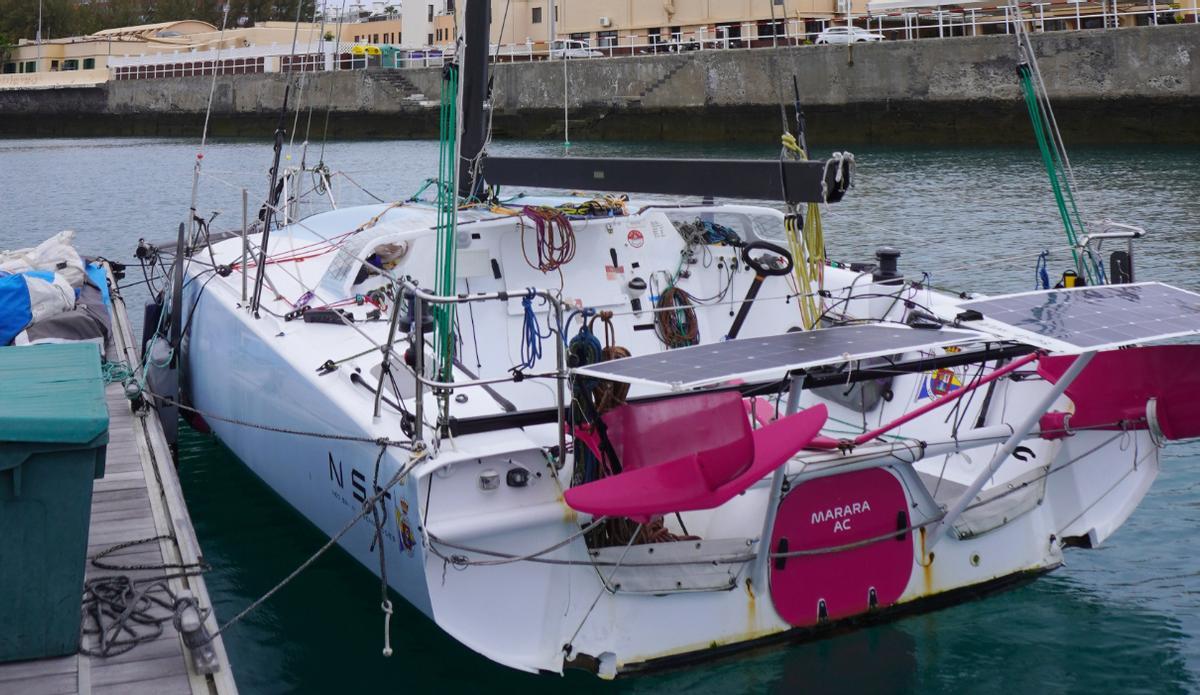 El 'Marara', el barco autosostenible y reciclable en el que navega Alejandro Cantero.