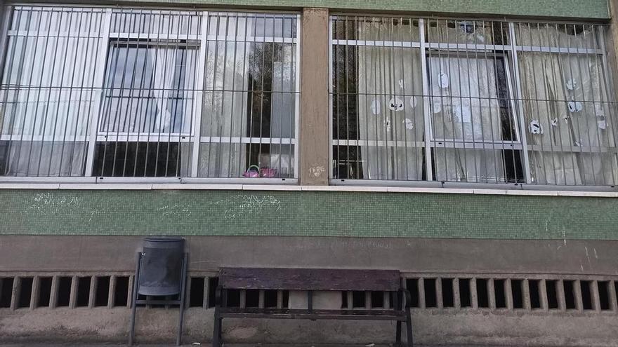 Los alumnos del Colegio de Latores sufren temperaturas "insoportables" en el aula: "No pedimos imposibles, pero tampoco pueden tomarnos el pelo"