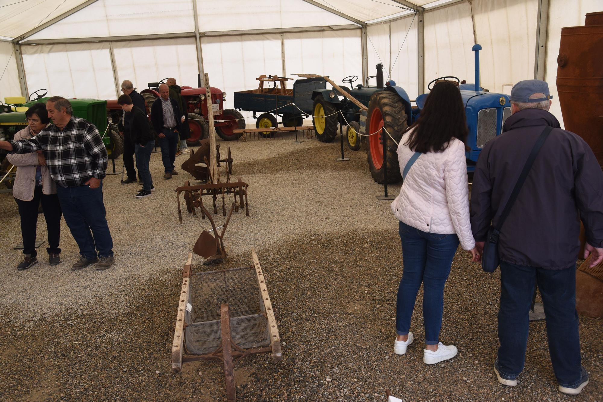 La Fira de Sant Isidre de Solsona obre amb ambient, però pendent del cel