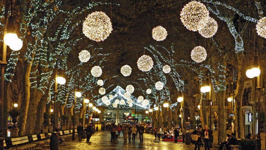 Un 34% menos de presupuesto para iluminar Palma en Navidad
