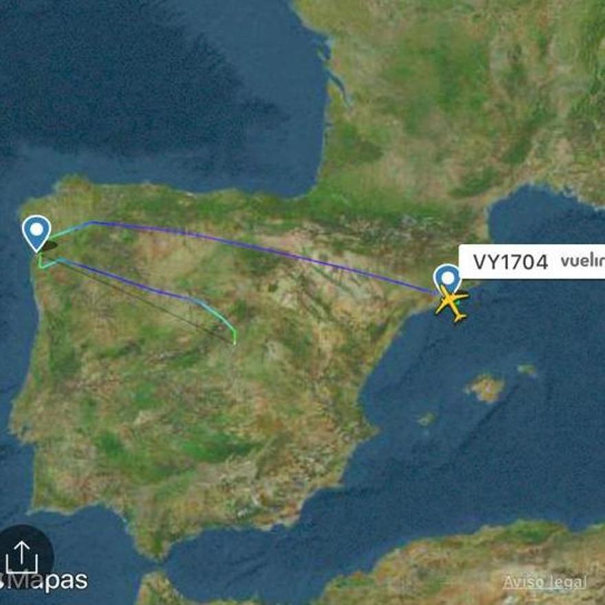 Recorrido que realizó ayer el avión Barcelona-Vigo de Vueling que acabó en Madrid
