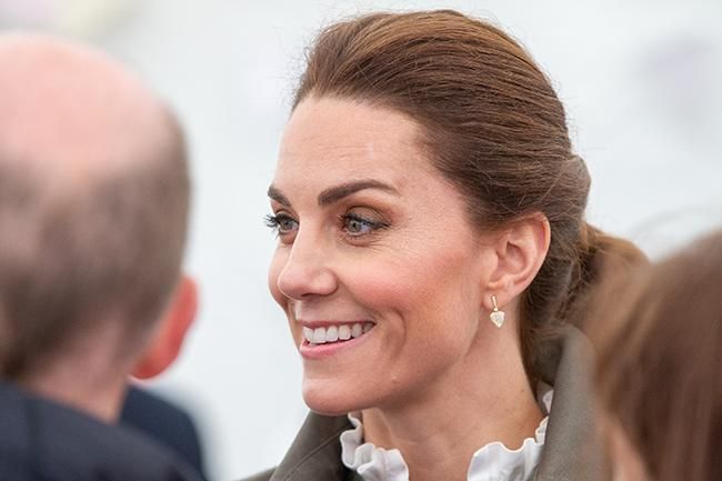 Primer plano de Kate Middleton en su visita a Cumbria