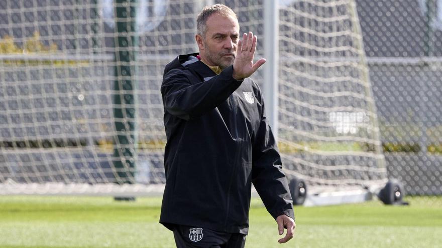Hansi Flick, en el entrenamiento del sábado.