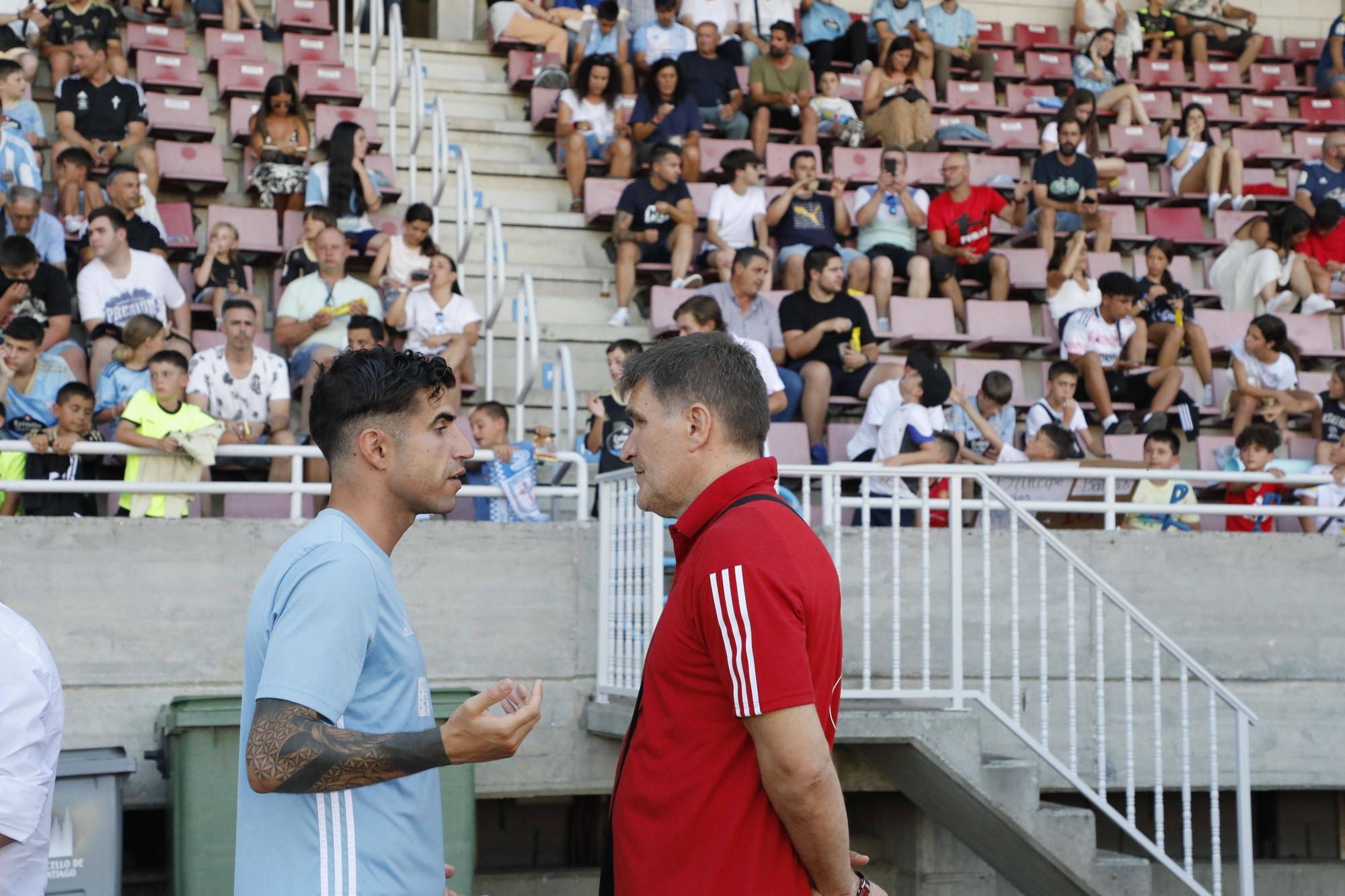 El Celta Golea al Compos en el ansiado choque amistoso