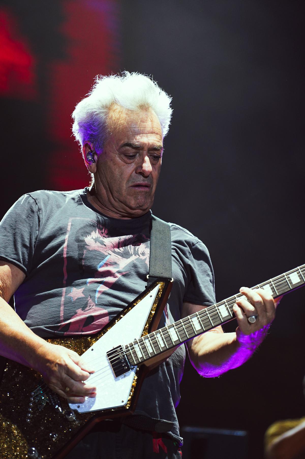 El concierto de Hombres G de Icónica Santalucía Sevilla Fest en imágenes