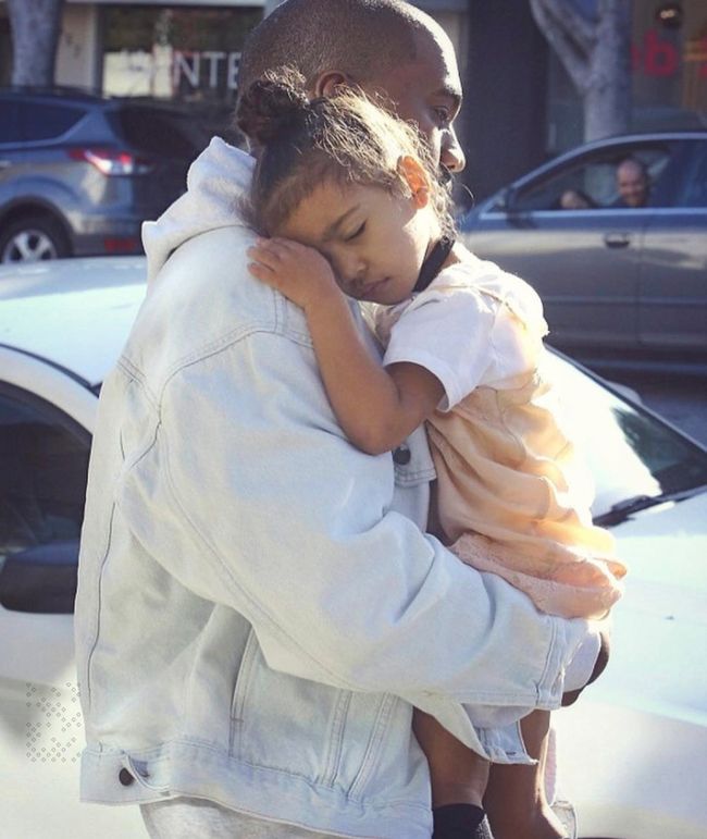 Kanye West con su hija North West Kardashian
