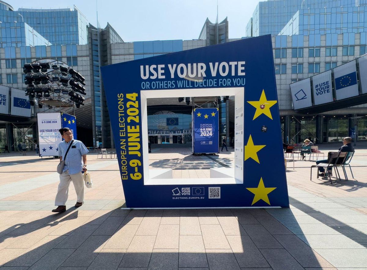 Europa vota amb el vertigen de l’auge de l’extrema dreta