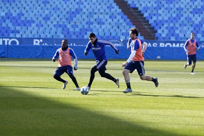 Partido de entrenamiento del Real Zaragoza en La Romareda