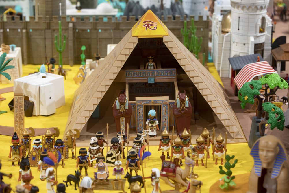 Así es el Belén hecho con figuras de Playmobil en Puçol