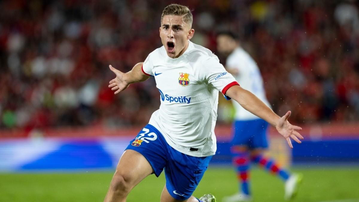 Fermín López celebra su primer gol oficial Sport