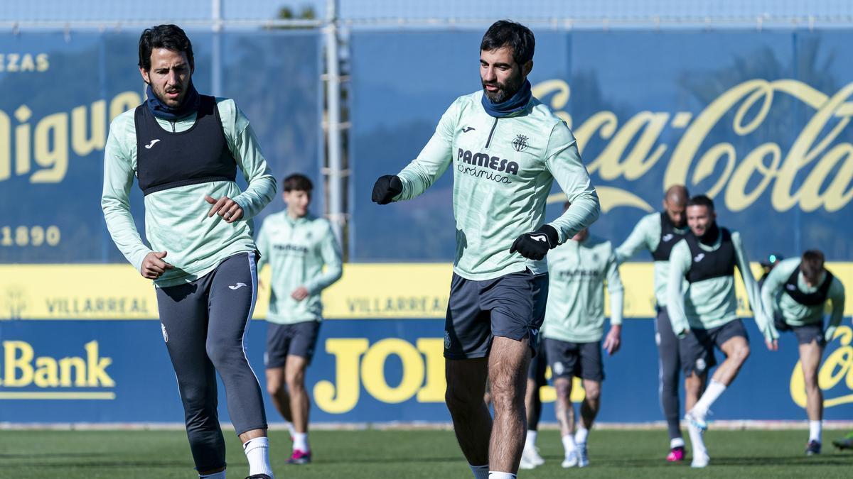 La rueda de prensa sin desperdicio de Raúl Albiol: cómo está el Villarreal, el Anderlecht... y su futuro.
