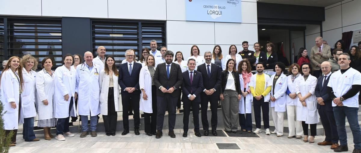 Fernando López Miras, presidente de la Región de Murcia, inaugura el nuevo centro de salud de Lorquí. | CARM
