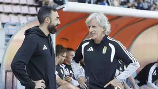 Carlos de Lerma, tras la derrota del Compos ante el Oviedo Vetusta: «Necesito gente que le duela el escudo»